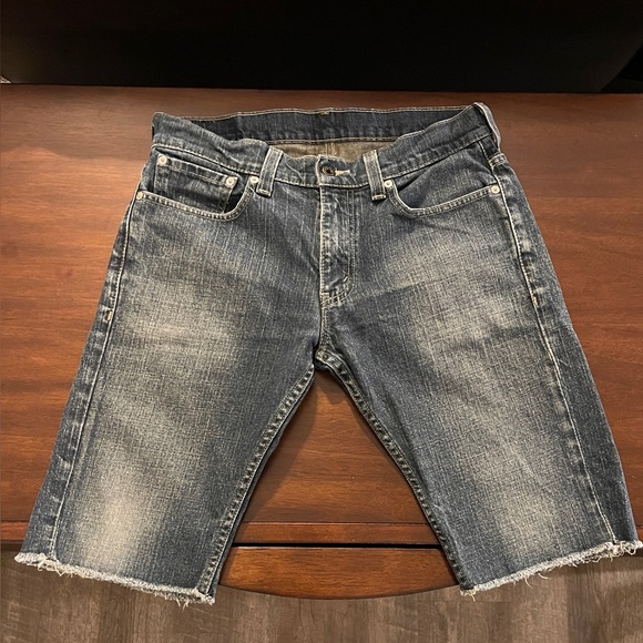 Levi’s 511 Slim Cutoff Shorts - sz 33 - Excellent! - Picture 1 of 8